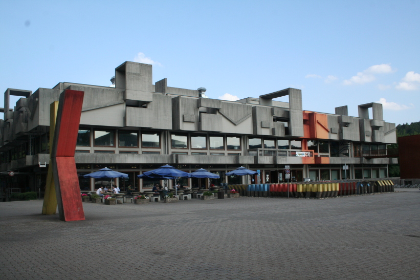 42b_Hajek_Studentenhaus%20und%20Mensa_Un
